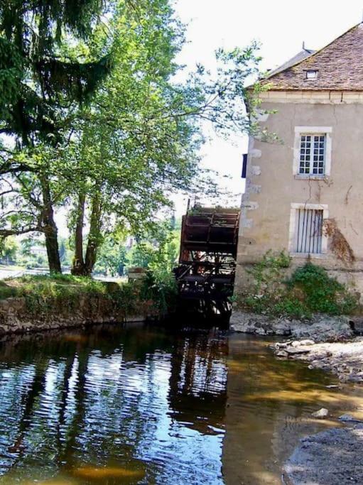 Charmant Studio Argenton Sur Creuse Bagian luar foto